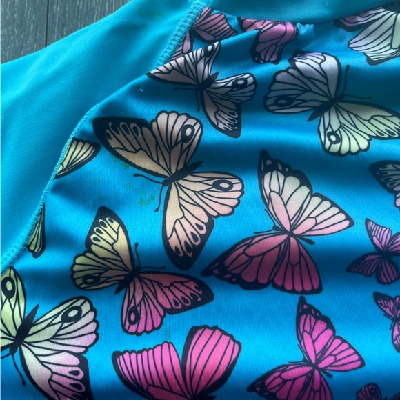 Nike Butterfly Rashguard - Picture 5 of 10